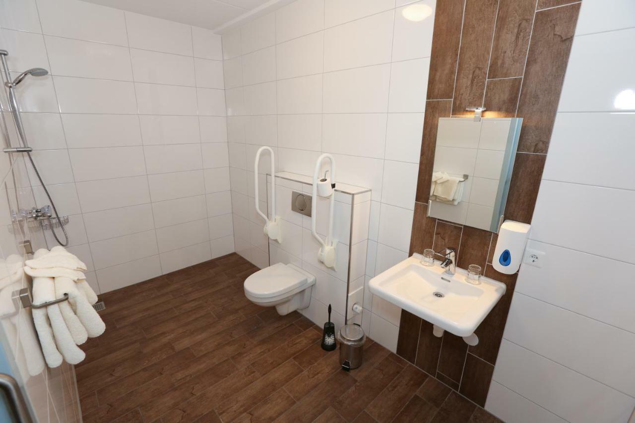 Moessems Hotel Денекамп Екстериор снимка
